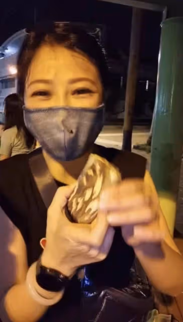 被罵自私又無知!著名港星曬寵物神器遭狂轟,為自家犬使用驅狗器