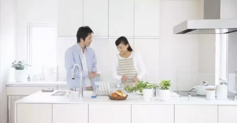 喜歡跟我吵架的妻子突然安靜了，我很害怕，急忙道歉卻還是離婚了