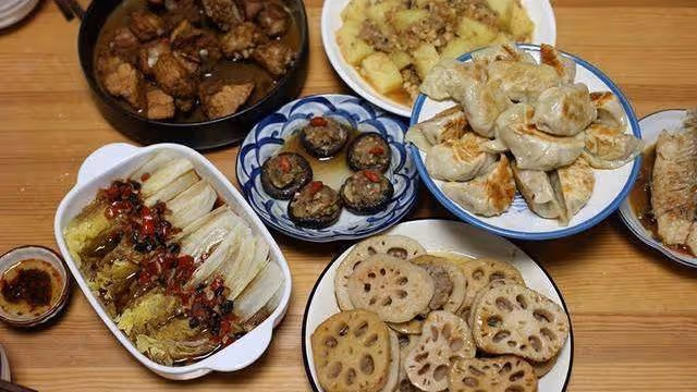 老公去世我辛苦養大繼子,如今老公前妻要繼子養老,繼子一分不給