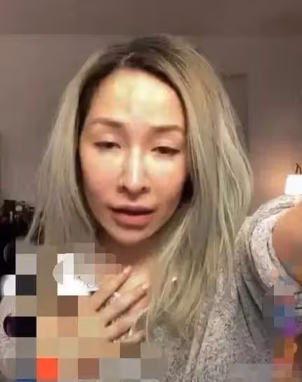 42歲蕭亞軒曬近照,素顏動人不再像「巫婆」,曾被質疑整容失敗,網友:原本的樣子多好看!