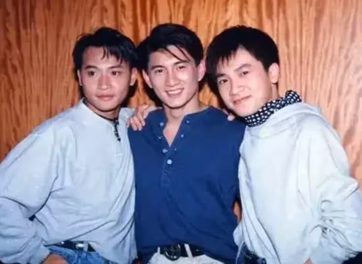 當47歲蘇有朋遇上50歲吳奇隆,才知道還是自然老去的臉看著踏實