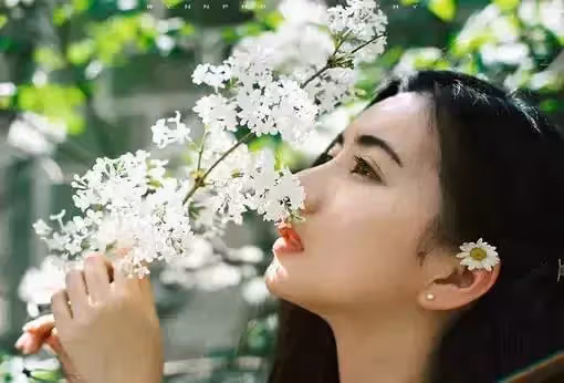 49歲女人的情感自述:父子兩同時愛上我,這樣的愛情讓我怎麼選擇