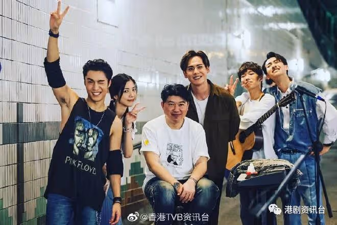 港版《頂樓》正式開拍！TVB當紅花旦們齊聚超崩天