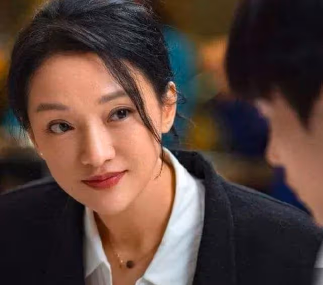 王晶對周迅評價有多高:我不覺得她漂亮,但她是40年最強女演員