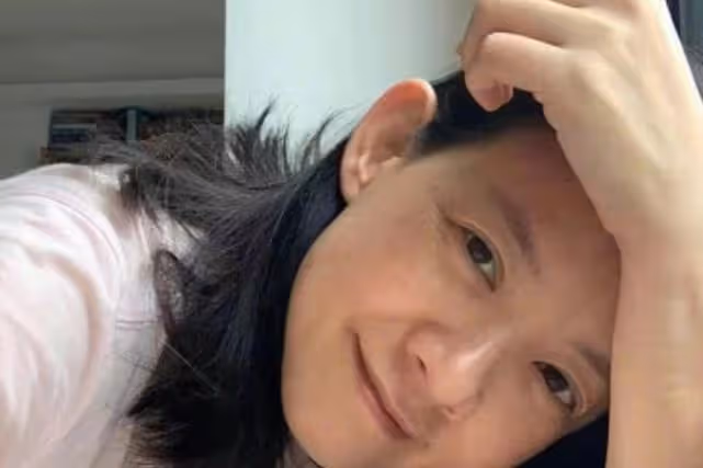 曾寶儀母親確診,太害怕致恐慌症發作,因沒家人只能向姐姐求救!