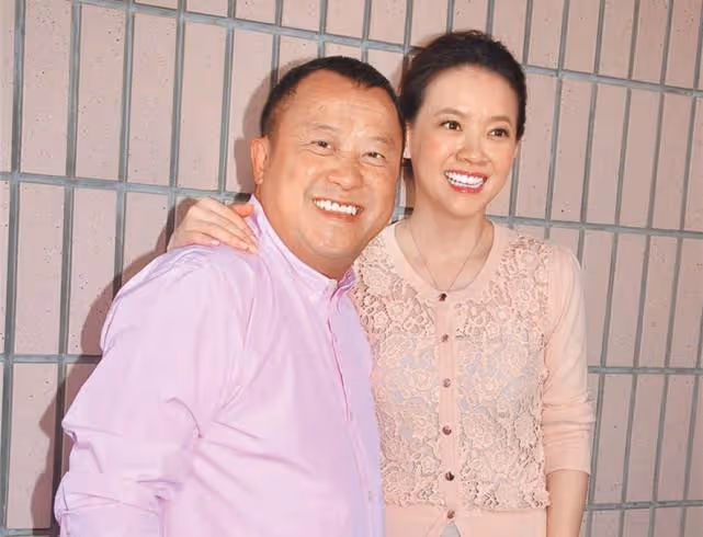 曾寶儀母親確診,太害怕致恐慌症發作,因沒家人只能向姐姐求救!