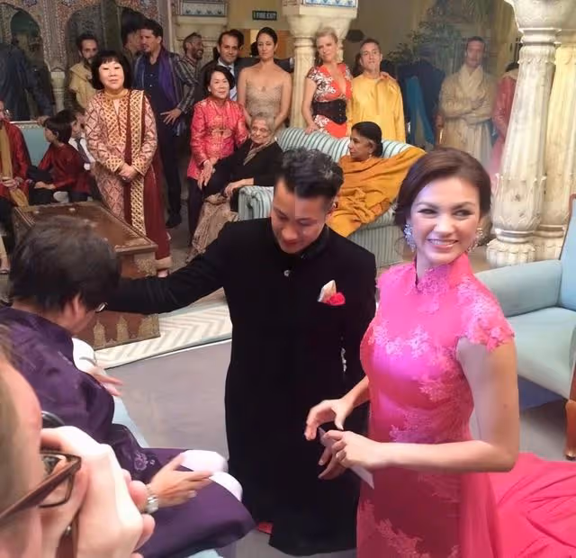 恭喜!香港名模宣布註冊結婚,未婚先孕和印度富商生了兩個兒子