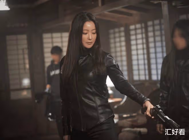 「第一美女」金喜善,步入四十仍舊美麗,還是逃不過整形質疑?