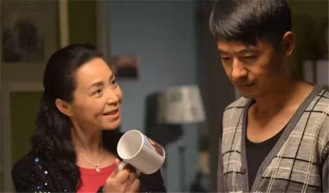 「你肚子有孩子了,還有臉來要彩禮?」「阿姨,俺來退婚的」