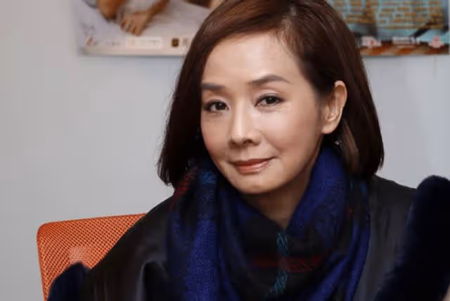 恭喜!香港一代清純女神自曝將嫁女,出道時曾被張國榮瘋狂追求