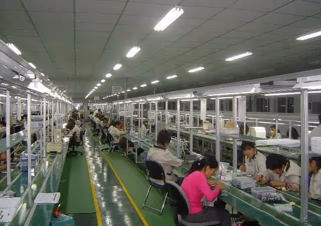 侄子要買車,姑姐找我借15萬:我給你打工五年還債,老公拒絕了