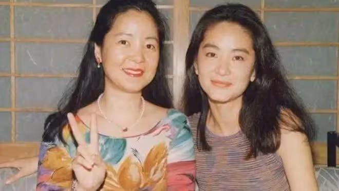 1990年林青霞和親姐在河南相認，姐姐家徒四壁，她為何不伸出援手