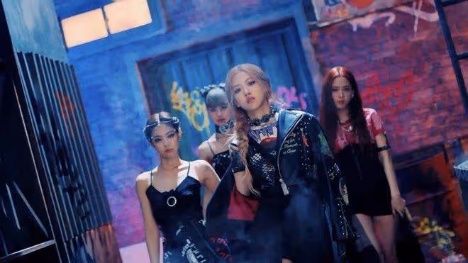 人氣女團BLACKPINK新MV點播過億成功救起YG，服裝造型女力爆表