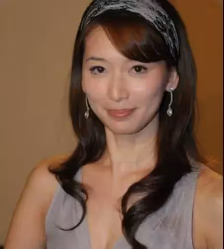 有種「整容」叫婚後林志玲,褪去美顏濾鏡,私下真實的她老態盡顯