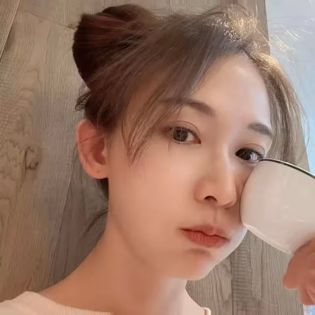 林志玲分享寫書過程,日本愛巢曝光「簡單樸素」,素顏林志玲無眉毛變化大,網友們:羨慕黑澤良平娶到這樣「美嬌妻」