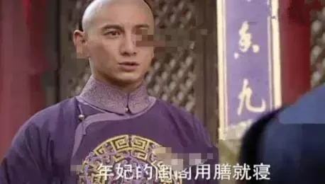 穿幫鏡頭太明顯：劉德華與關之琳合作的電影「群龍奪寶」，有個鏡頭重複看。