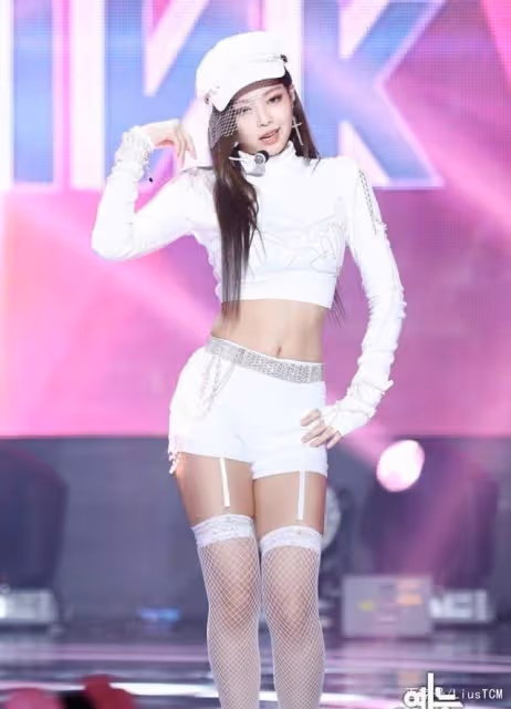 健忘的 Jennie 和她的尷尬時刻