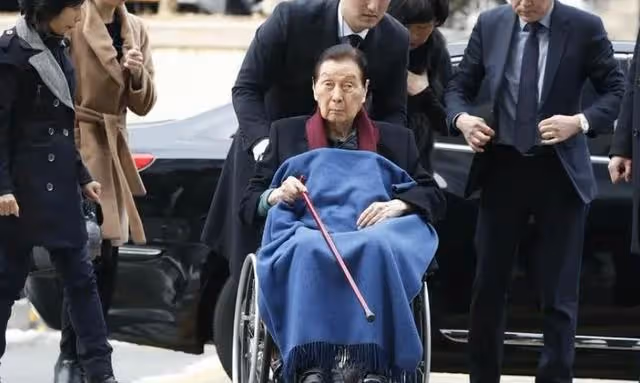揭露韓國財閥醜聞：父子「共享」同一女星，桃色之國日本自愧不如