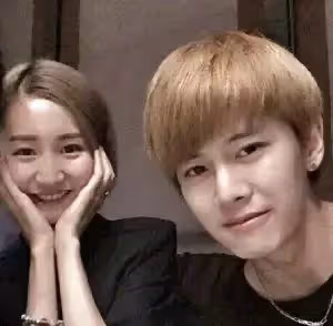 公司倒閉,自曝戀情,為愛生娃,為啥任嘉倫的爆紅之路就這麼難?
