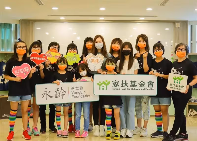 從不大肆慶祝!曾馨瑩生日「一定挪出時間行善」 帶2女兒加入「慷慨捐出300萬」給最好身教