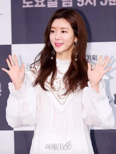 娛樂圈醜聞中的妻子們:嫁錯人會賠上自己事業,寫給朴寒星董璇們