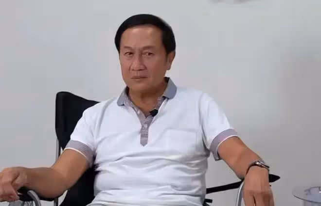 老戲骨郭鋒太痴情!喪妻5年走不出陰霾,難投入拍戲無奈淡出熒幕
