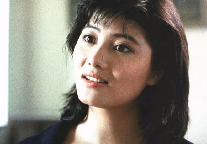 53歲動作女星楊麗菁秀身手!翻跟斗踢腿太輕鬆,曾因拍打戲險癱瘓