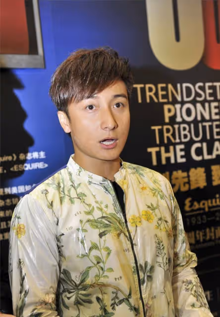 被催復合！香港知名男星自曝與前任媽媽仍保持聯絡：過節會發簡訊