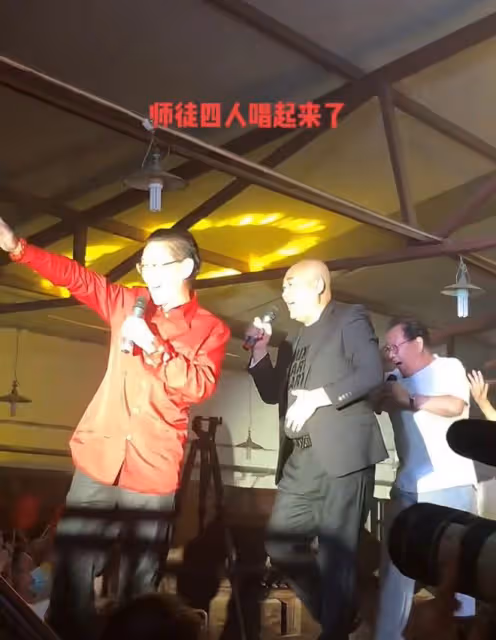 86版西遊記主演現身簡陋商演!又跑又唱精神佳,遲重瑞妻子罕露面