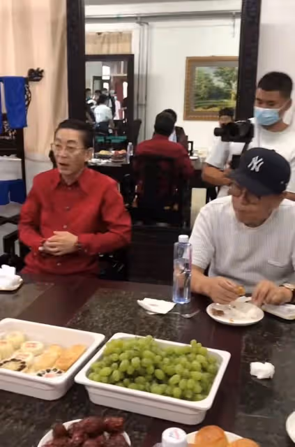 86版西遊記主演現身簡陋商演!又跑又唱精神佳,遲重瑞妻子罕露面