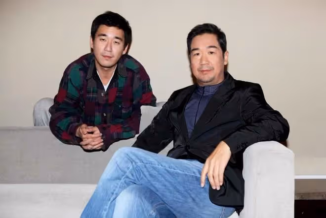 張國立兒子張默精神狀況引擔憂,曬焚火和手槍圖片,自認是坑爹王