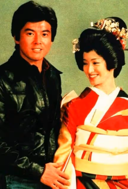 老了就是老了!不整容不打針,日本女星山口百惠選擇優雅老去