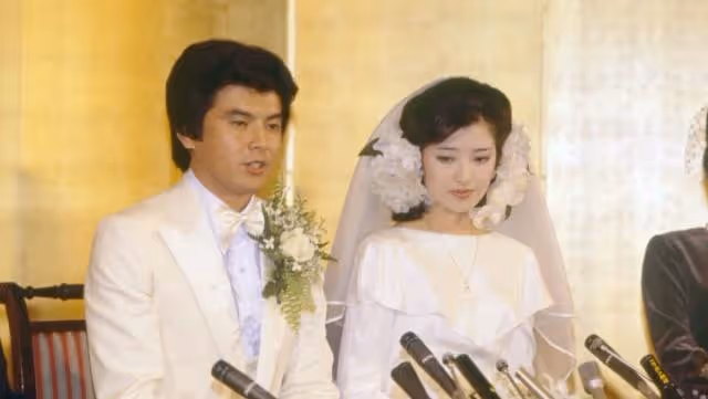 老了就是老了!不整容不打針,日本女星山口百惠選擇優雅老去