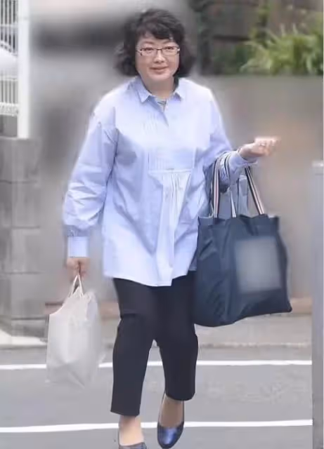 老了就是老了！不整容不打針，日本女星山口百惠選擇優雅老去