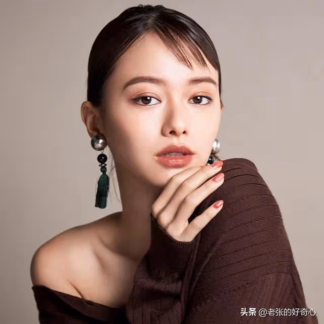 那些年輕的日本美女演員(90後)