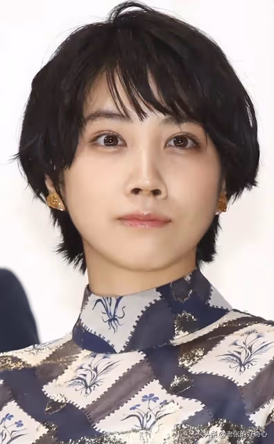 那些年輕的日本美女演員(90後)