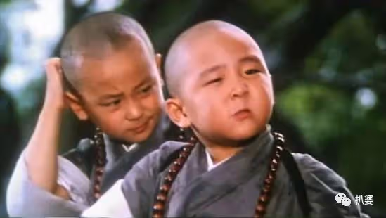 哇哦,連他居然也隱婚生娃了。