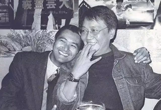 悲痛!香港老戲骨突然去世,享年71歲,最後露面臉色紅潤精神足