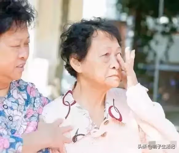 婆婆: 我要賺錢養你小叔子,兒媳:每月按時給我3000,少一分都不行