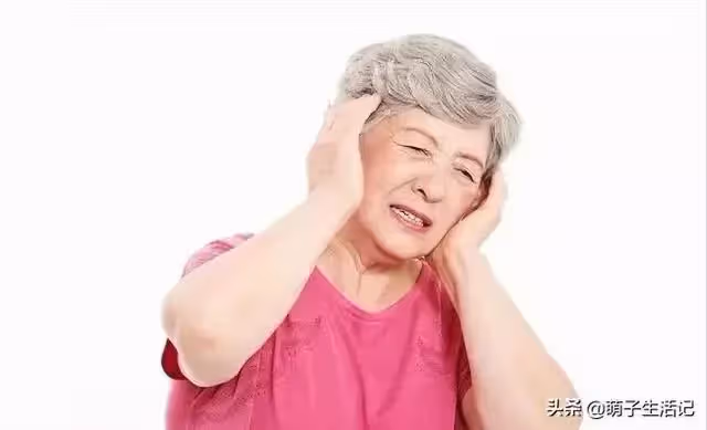 婆婆: 我要賺錢養你小叔子,兒媳:每月按時給我3000,少一分都不行