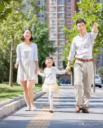 我狠心拒絕了親戚一次次來家裡借錢,最終才保住了我兒子的彩禮錢