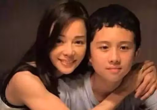 曾欺藍潔瑛,諷小S生不出兒子,如今全體現在兒子身上