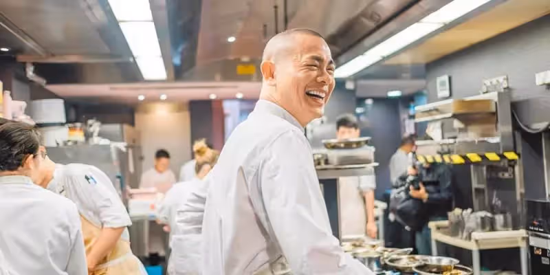江宏恩弟弟是台灣之光！不靠學歷背景「20多歲闖法國」成華人唯一　淚謝「生命中2女人」：為我棄人生