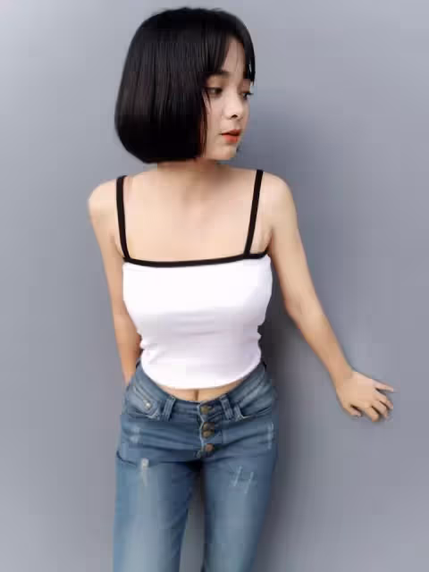 根本真人艾莉塔!18歲女學生「神撞臉戰鬥天使」 本尊被神出「身材也超不科學」網讚:比合成人還美❤