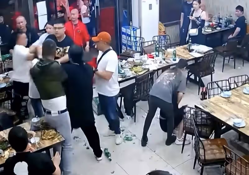 【唐山惡男毆女案】成龍氣到一夜沒睡　張天愛願為受害者付醫療費