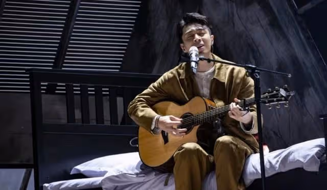成功洗底!港星周柏豪內地新劇飾演警察,積極登節目人氣有望回升
