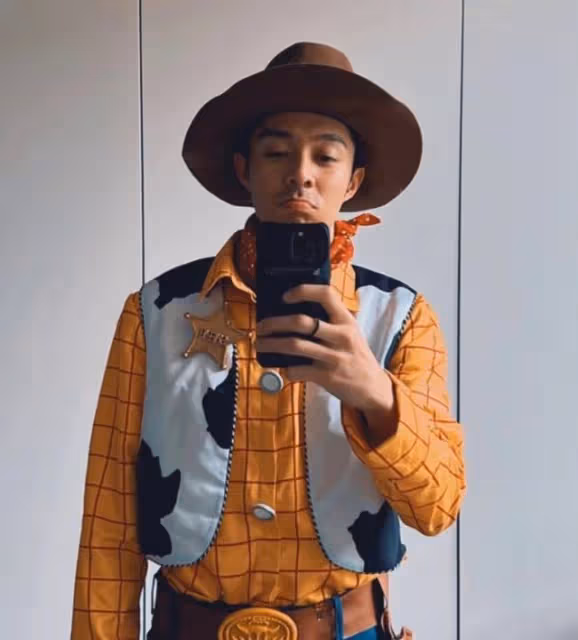 成功洗底!港星周柏豪內地新劇飾演警察,積極登節目人氣有望回升