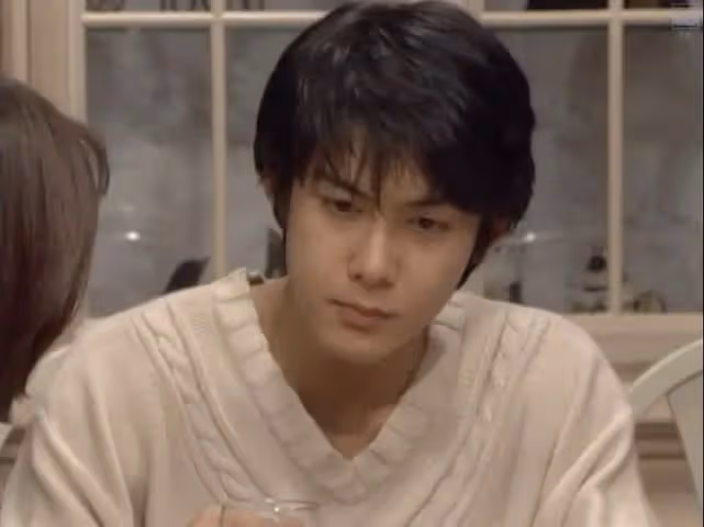 永遠的美少年柏原崇,有過一次失敗的婚姻,如今戀愛12年還沒結婚