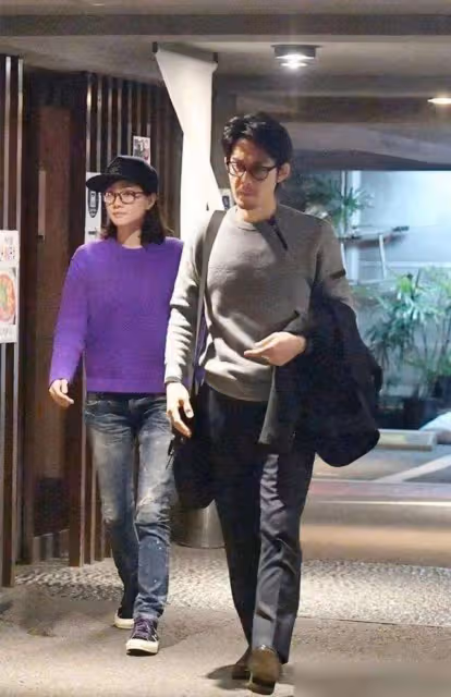 永遠的美少年柏原崇,有過一次失敗的婚姻,如今戀愛12年還沒結婚