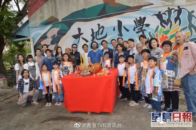 百萬同居計劃丨黃德斌簡慕華再結劇緣！爆與娟姐閉門拍 戲